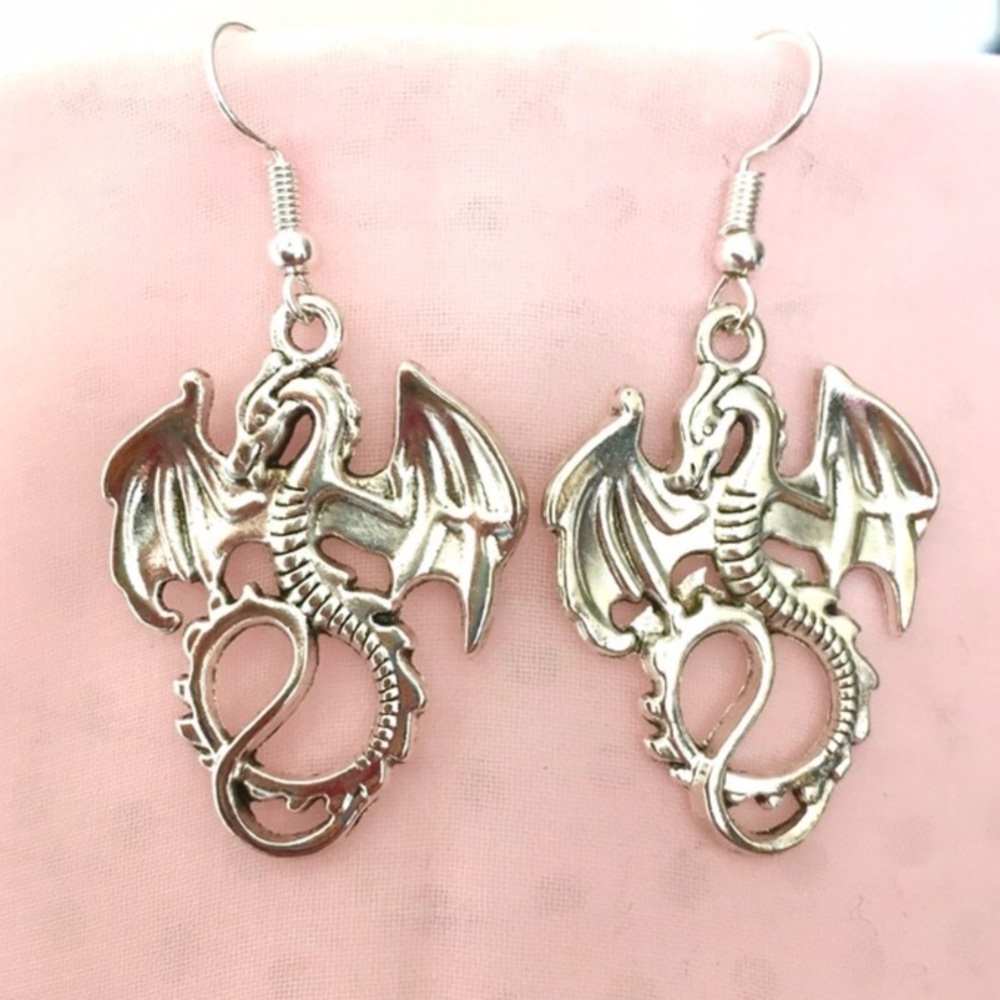 SILVER DRAGON EARRINGS!
